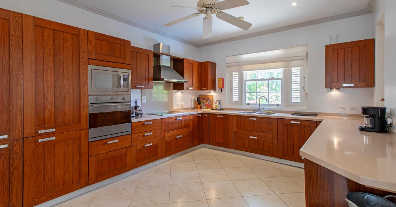 battaleys mews 17 kitchen