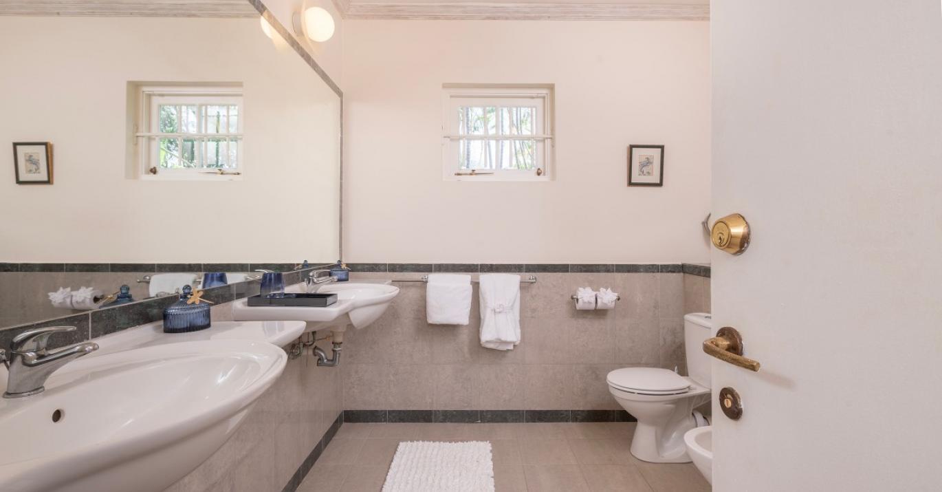calimbo bathroom