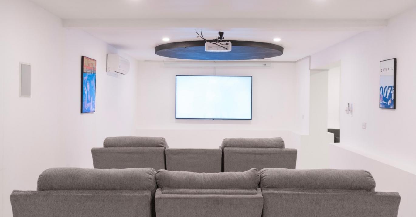 calimbo inhouse cinema