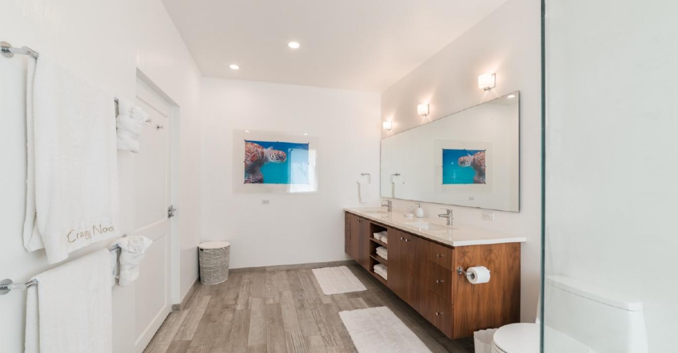 craggy nook hawksbill king ensuite
