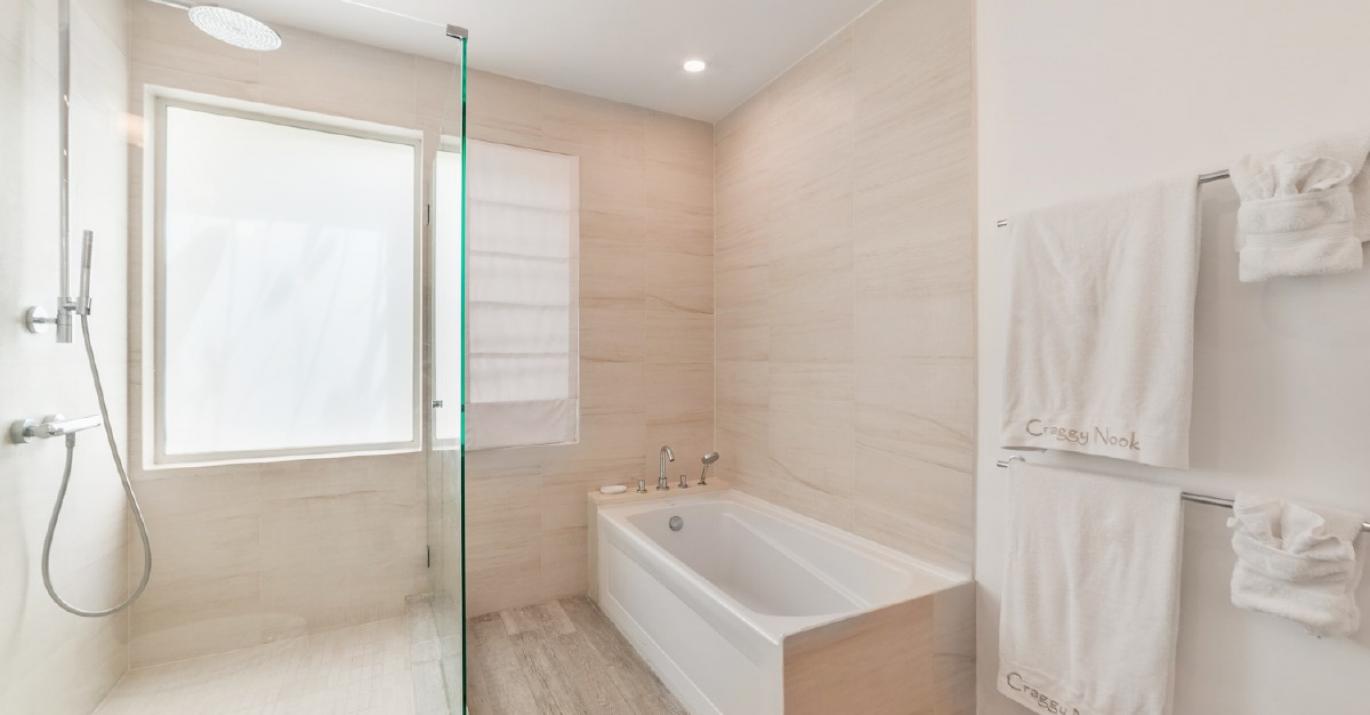 craggy nook hawksbill shower