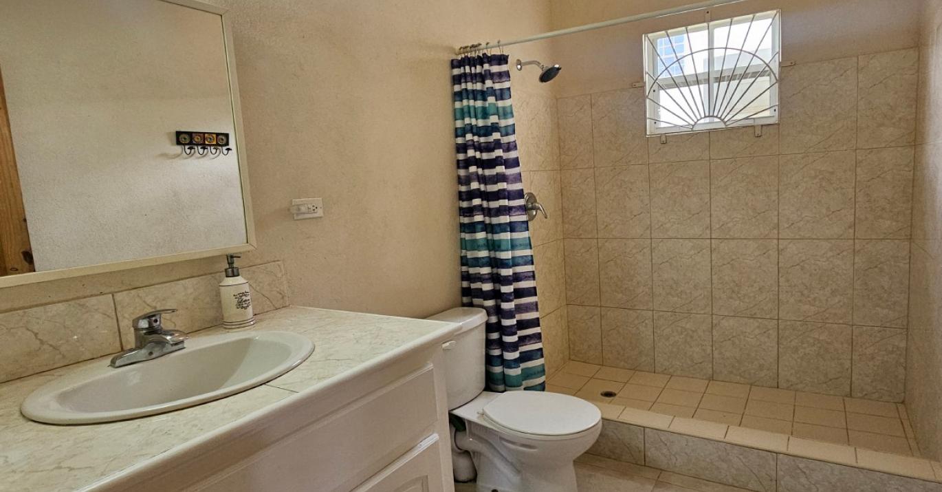 crystal heights 88 bathroom