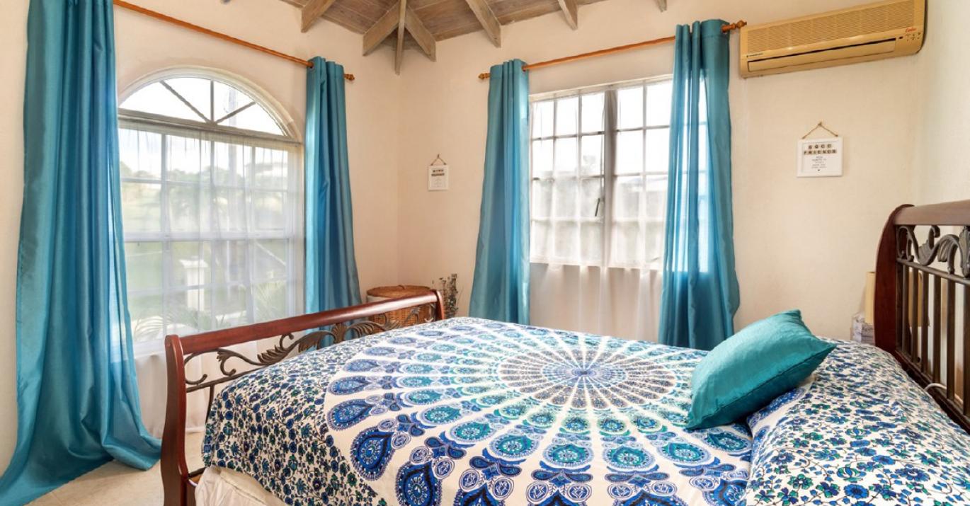 emerald woods1 guest bedroom