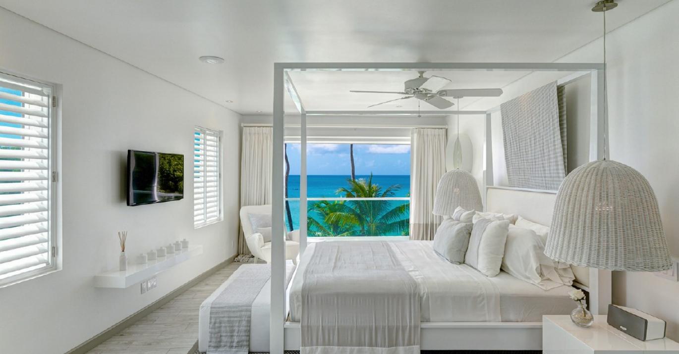 footprints beachfront villa guest bedroom