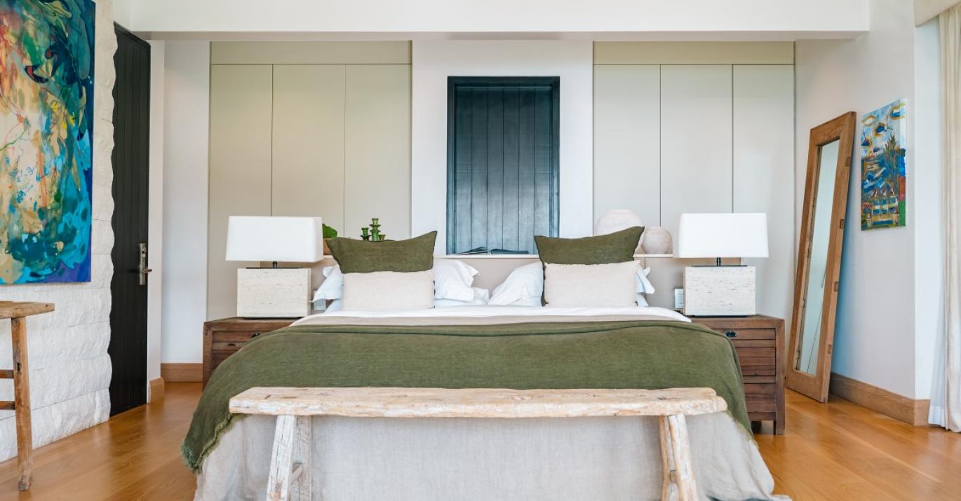 godings beach house bedroom