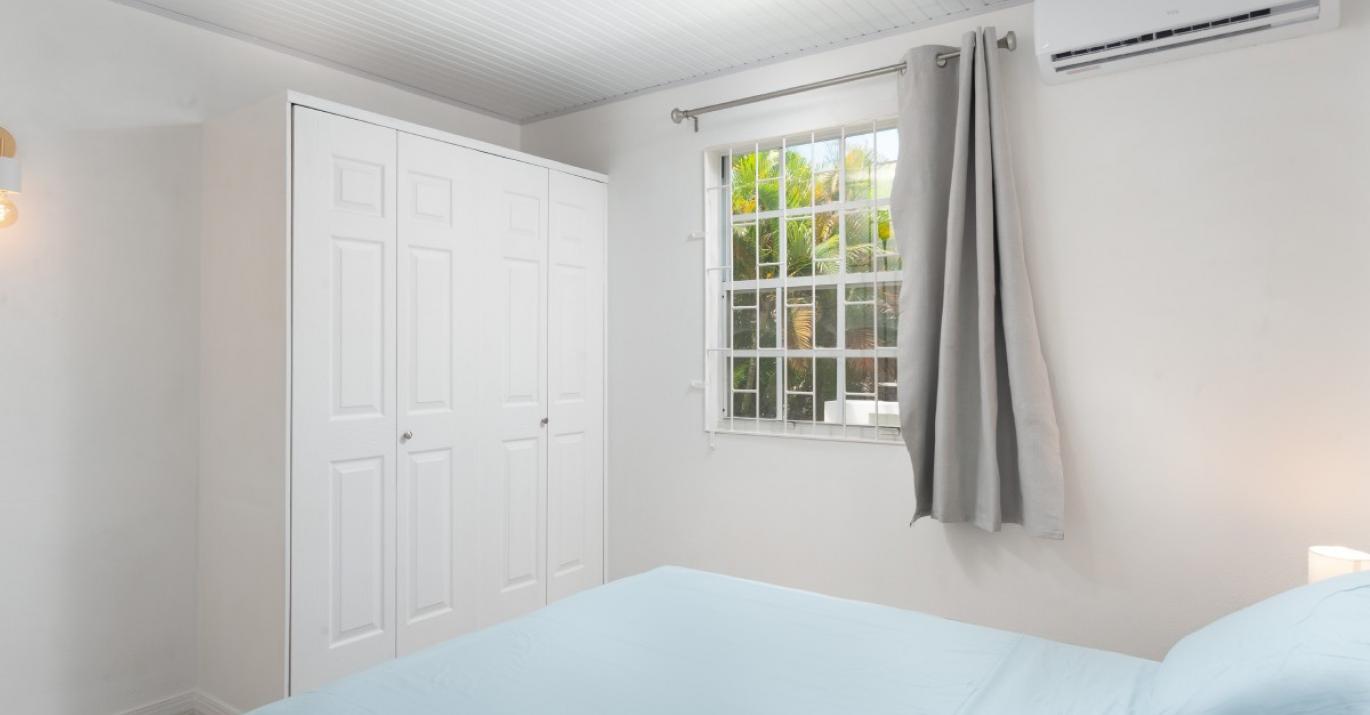 heywoods 171 bedroom closet