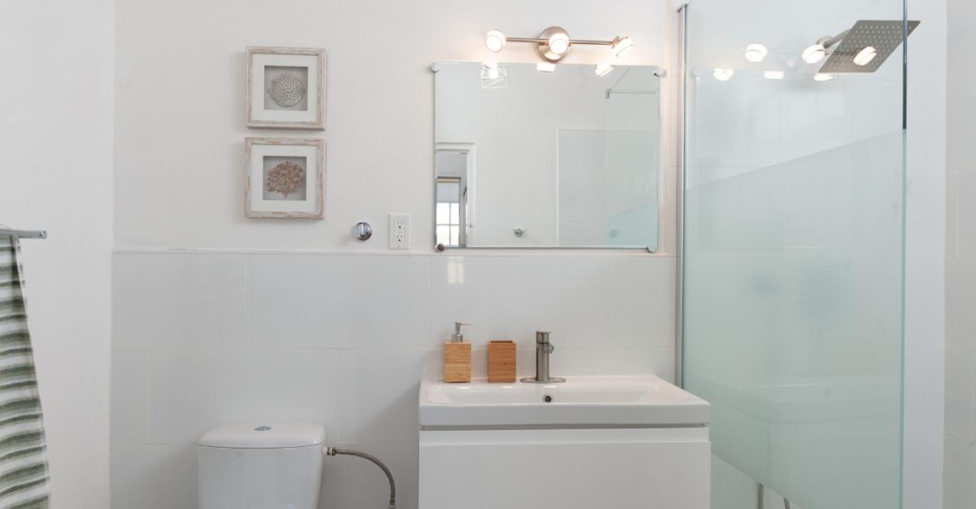 heywoods 171 upper bathroom