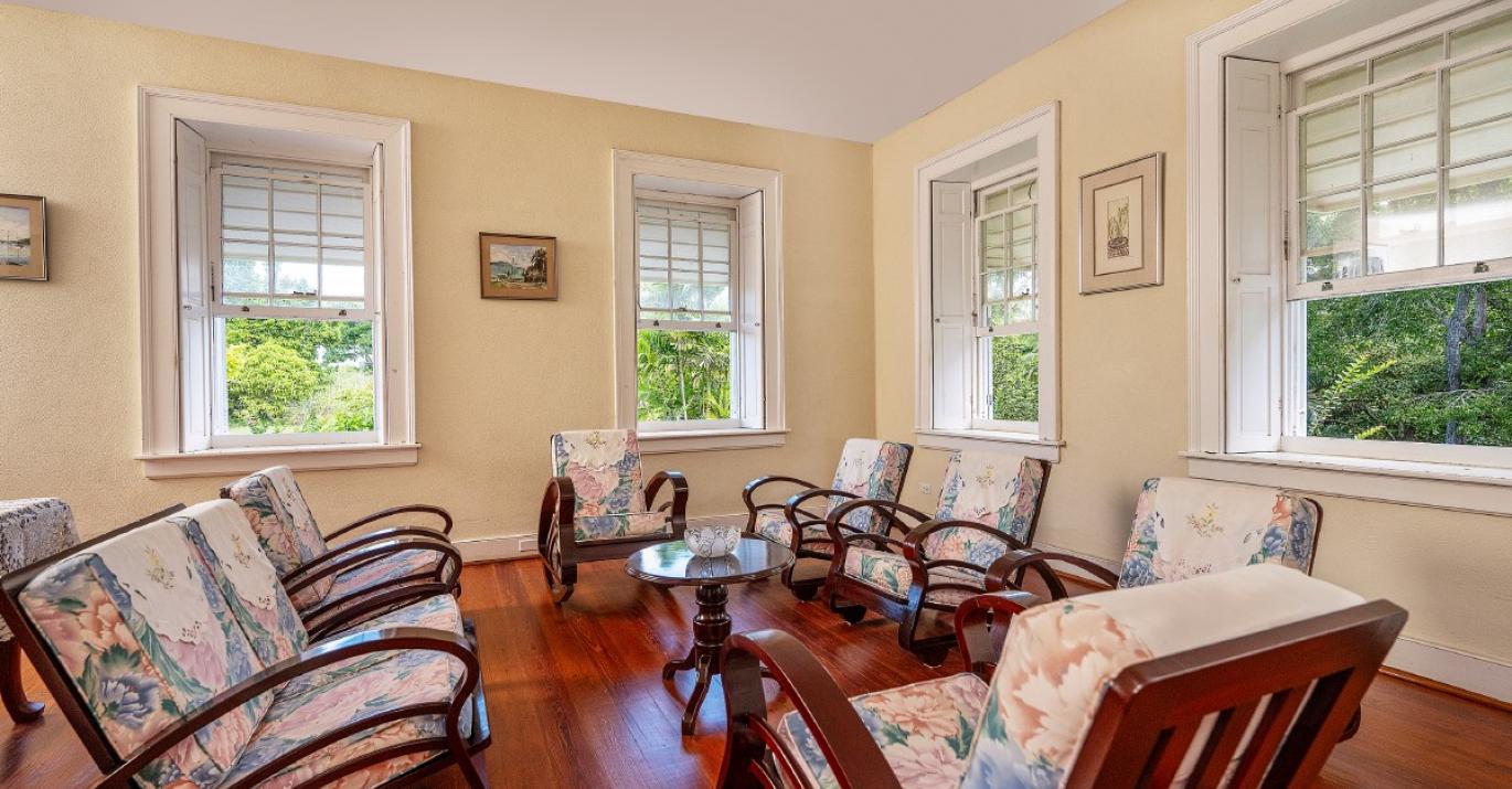 hilbury living space