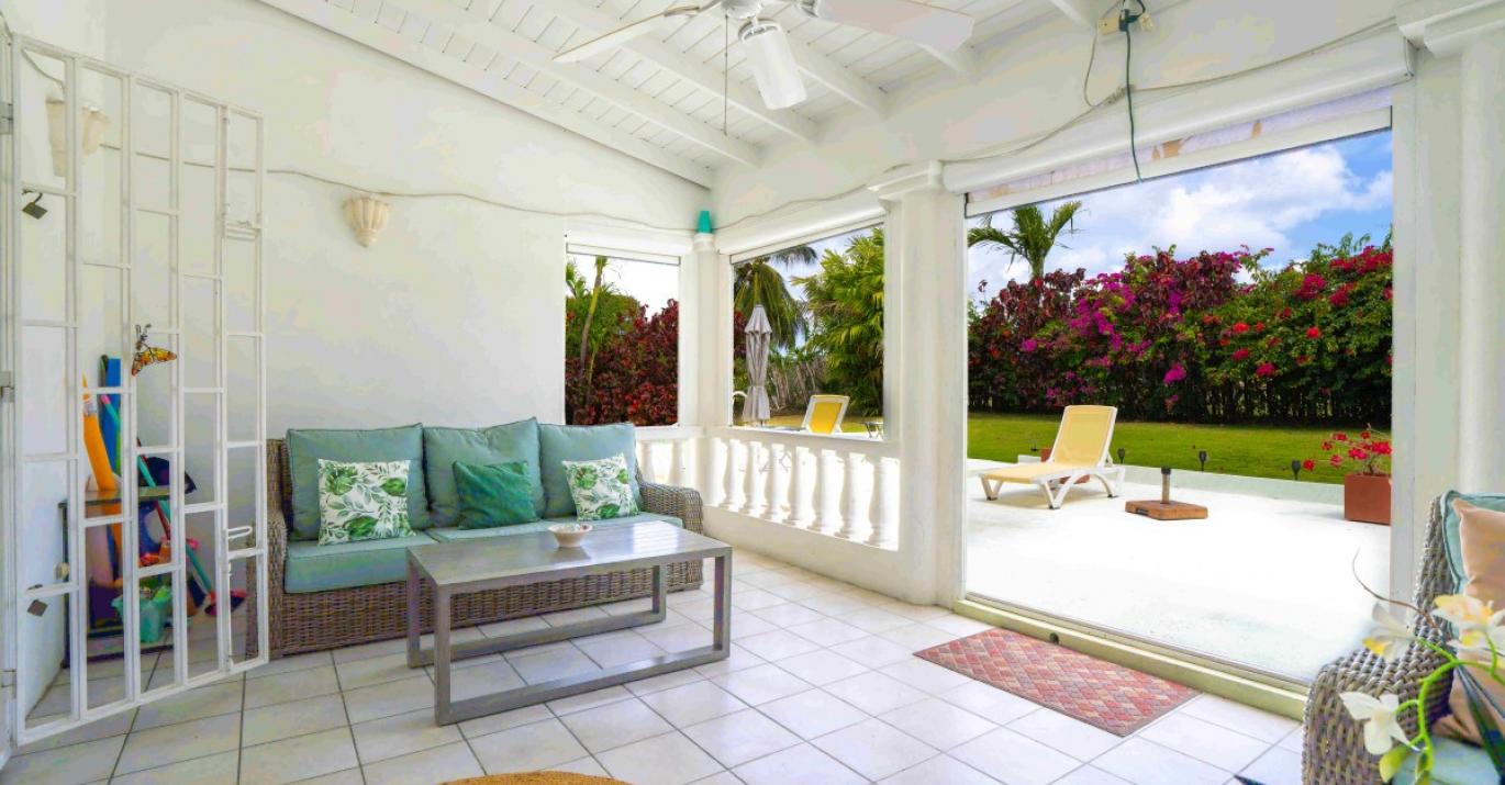 jamestown8 patio 1479