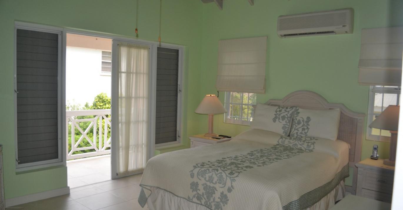 kasaka1 ensuite bedroom