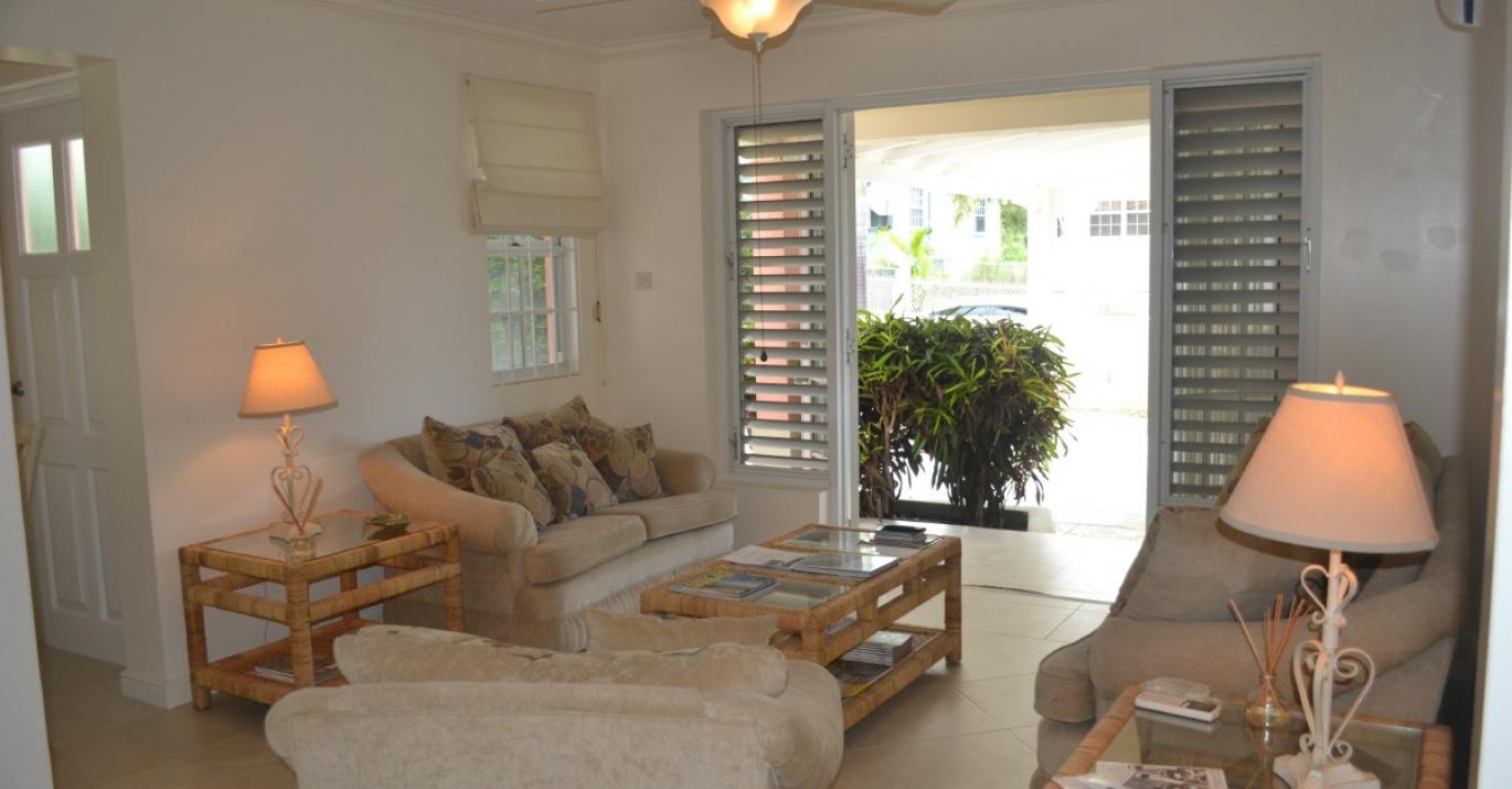 kasaka1 living area 
