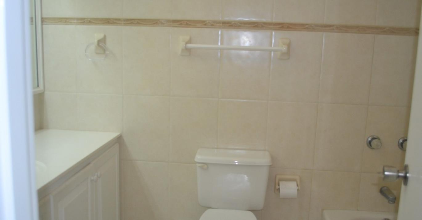kasaka2 rockley bathroom
