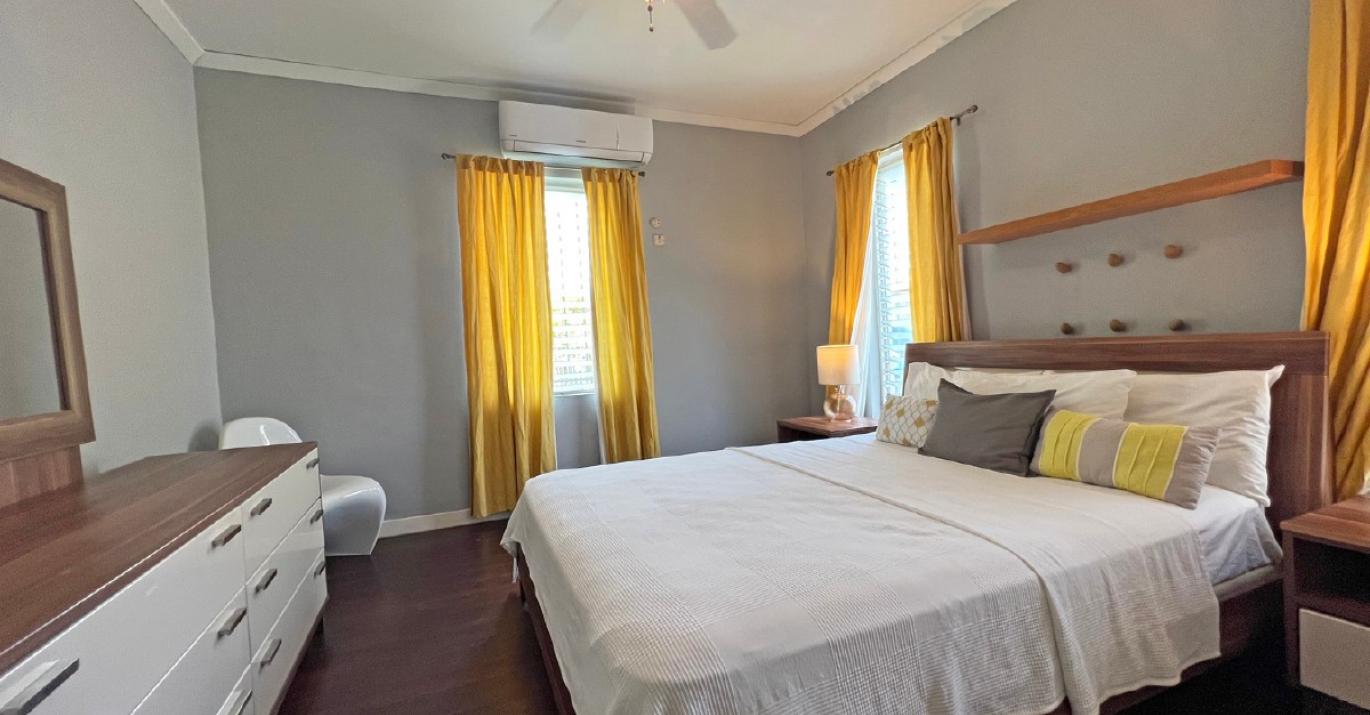 las palmas bedroom