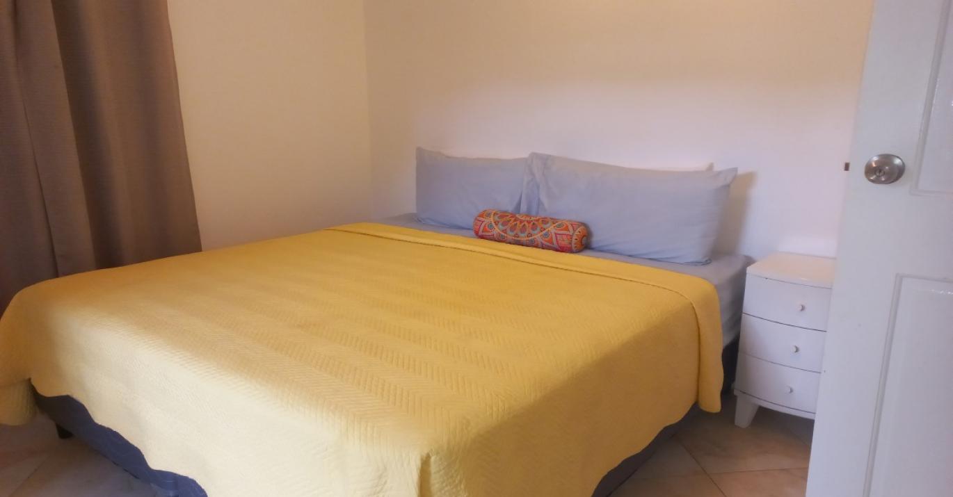 mount standfast 73 bedroom2