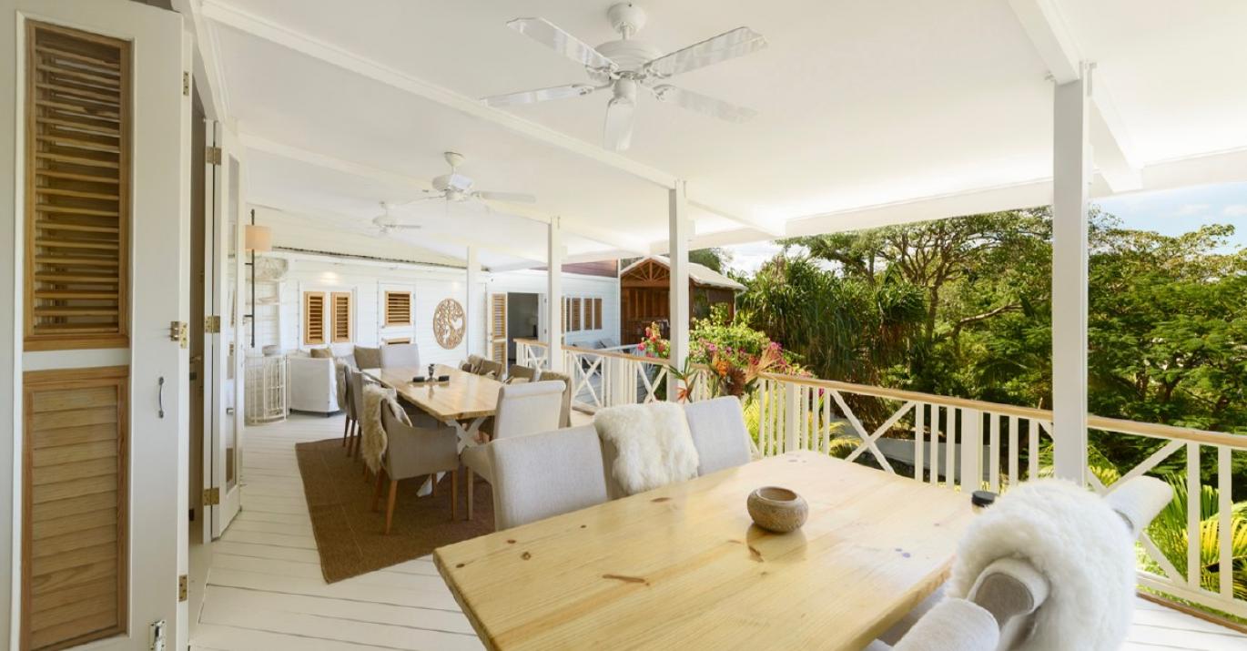 northlight dining patio