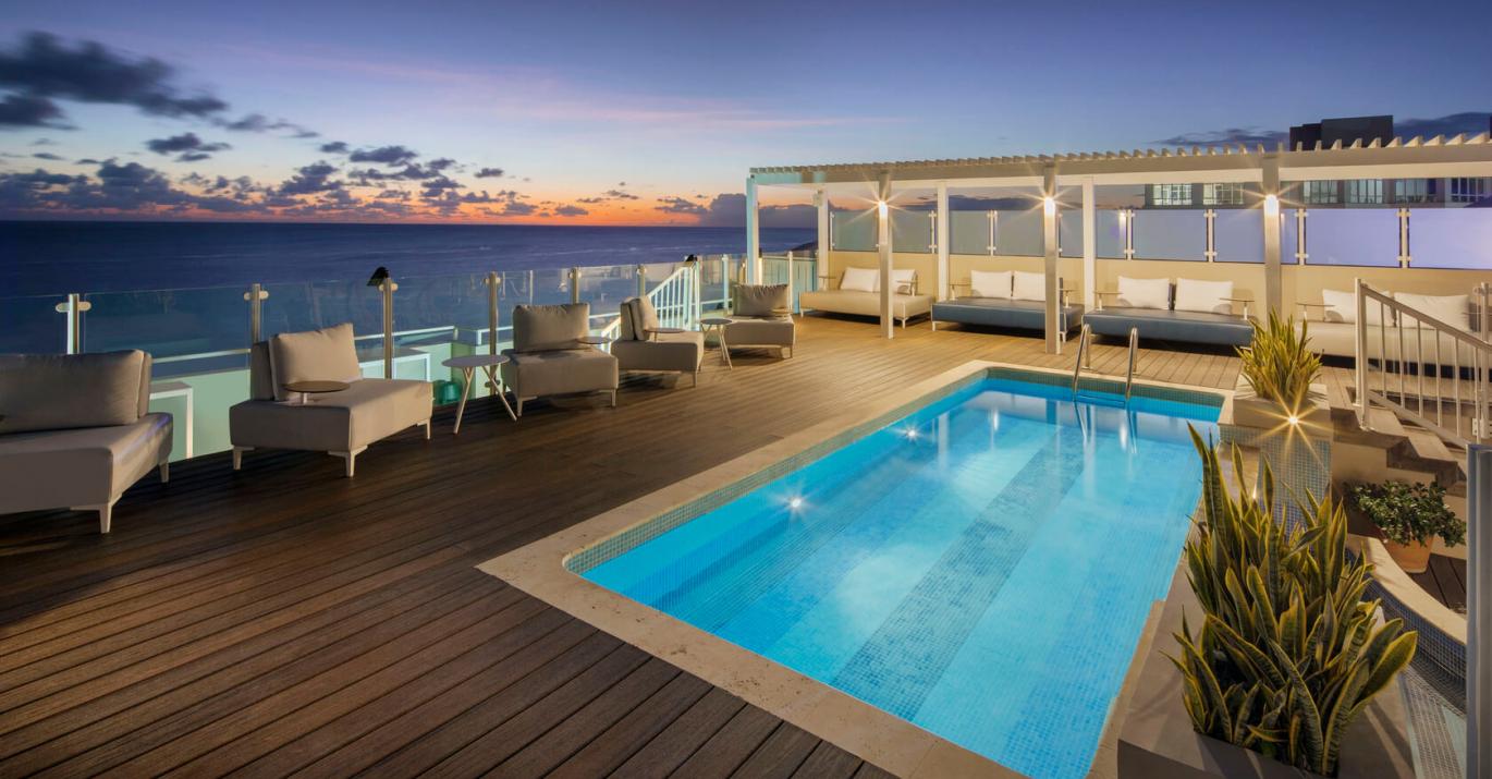 ocean 2 club pool