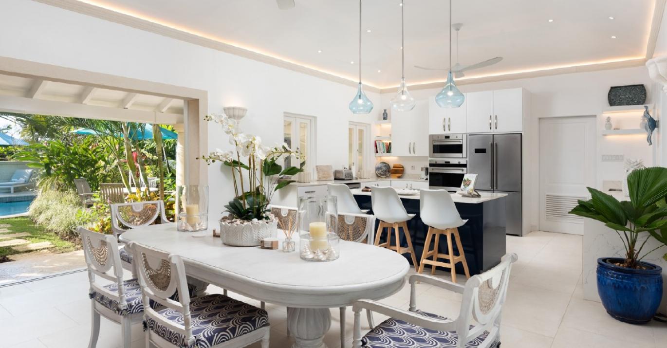 palm grove5 kitchen