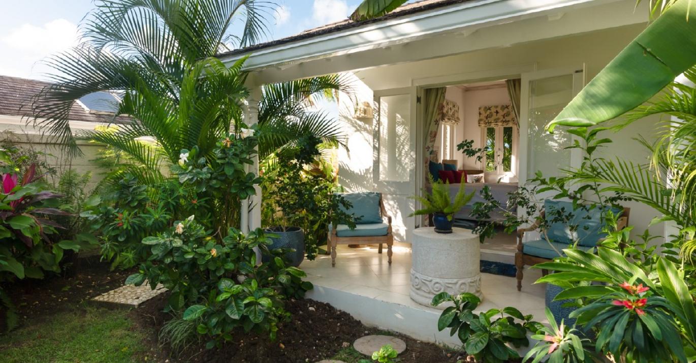 palm grove5 private patio