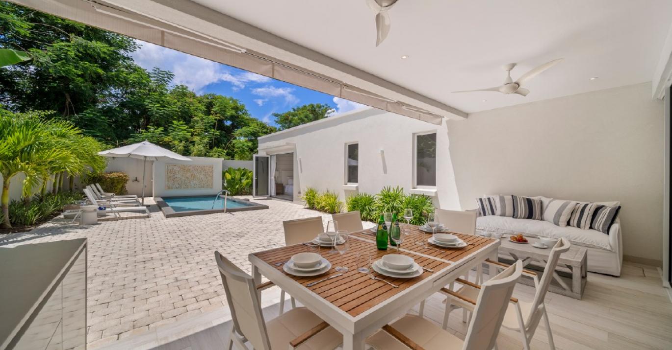 porters place 18 outdoor dining