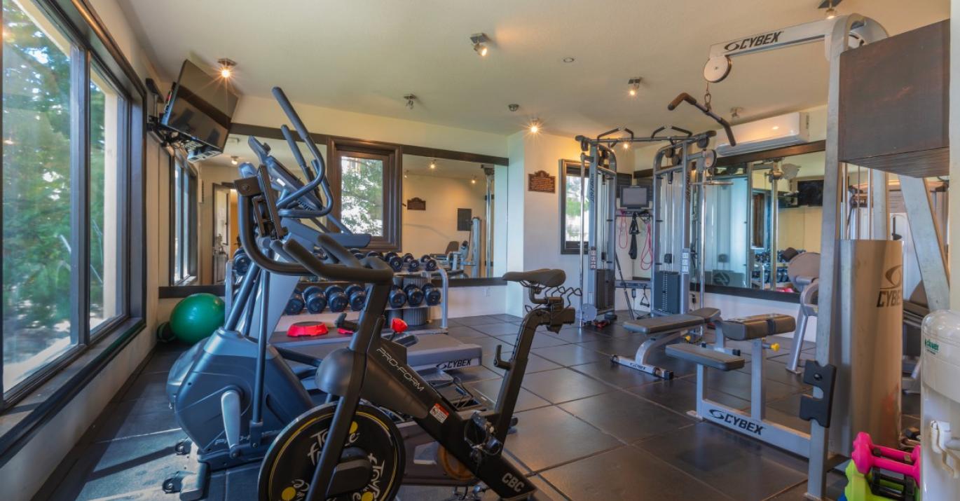 sandy cove gym