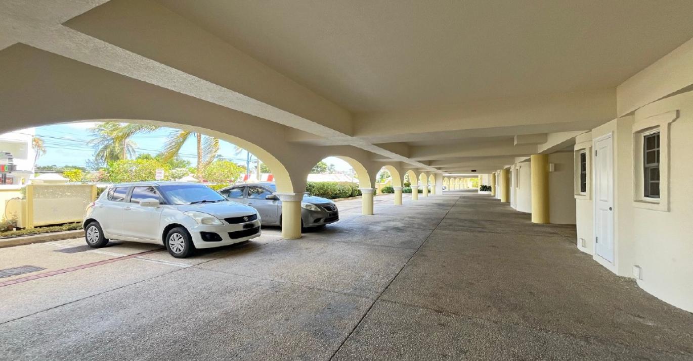 sapphire onsite parking