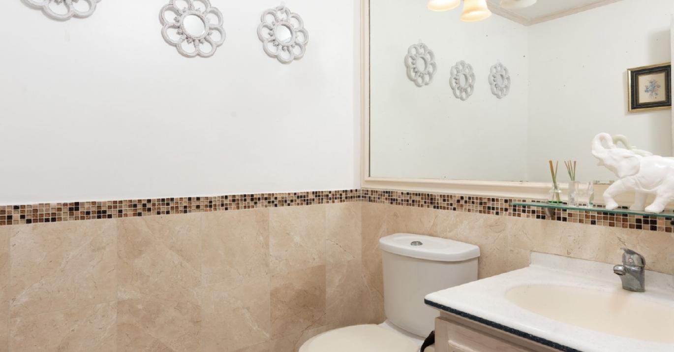 seaview townhouses powder rooms