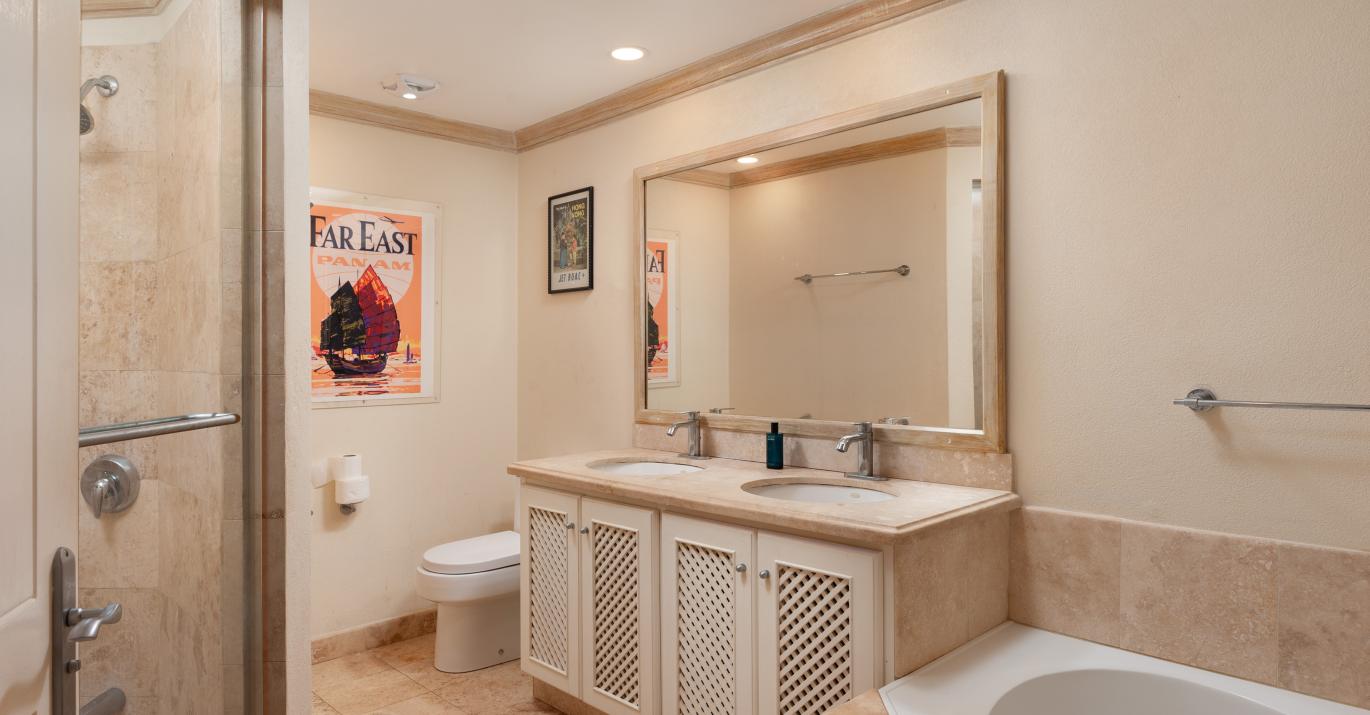 sugarhill C109 bathroom 2