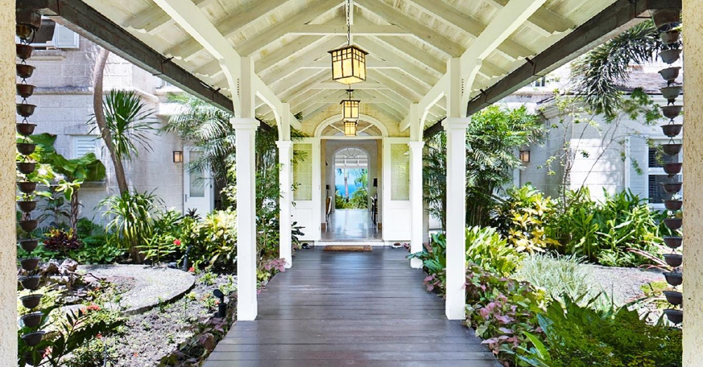 tortuga tropical garden path