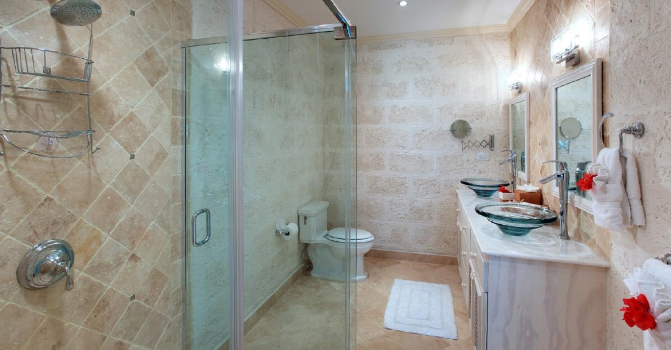 vistamar guest bathroom