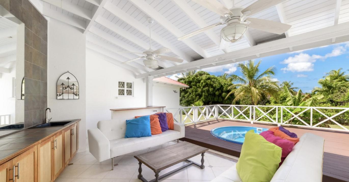 Holders Hall 3 for Sale 4-bedroom house in Cul-de-Sac near Polo Barbados