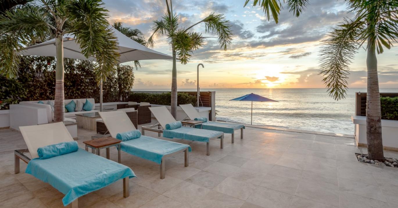 Dolphin Beachfront 6 Bedroom Holiday Villa Barbados