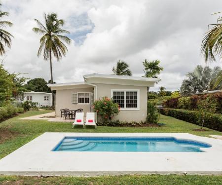 Sunset Crest, Carambola Cottage