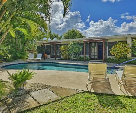 Sunset Crest, Poui Avenue 122