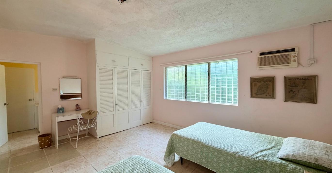 palm Avenue 280 bedroom 2