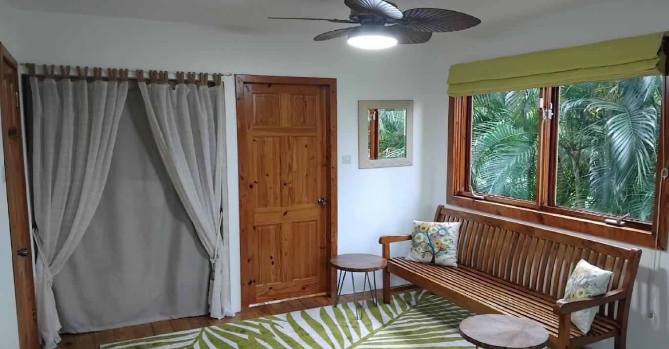 hakuna Matata master bedroom east