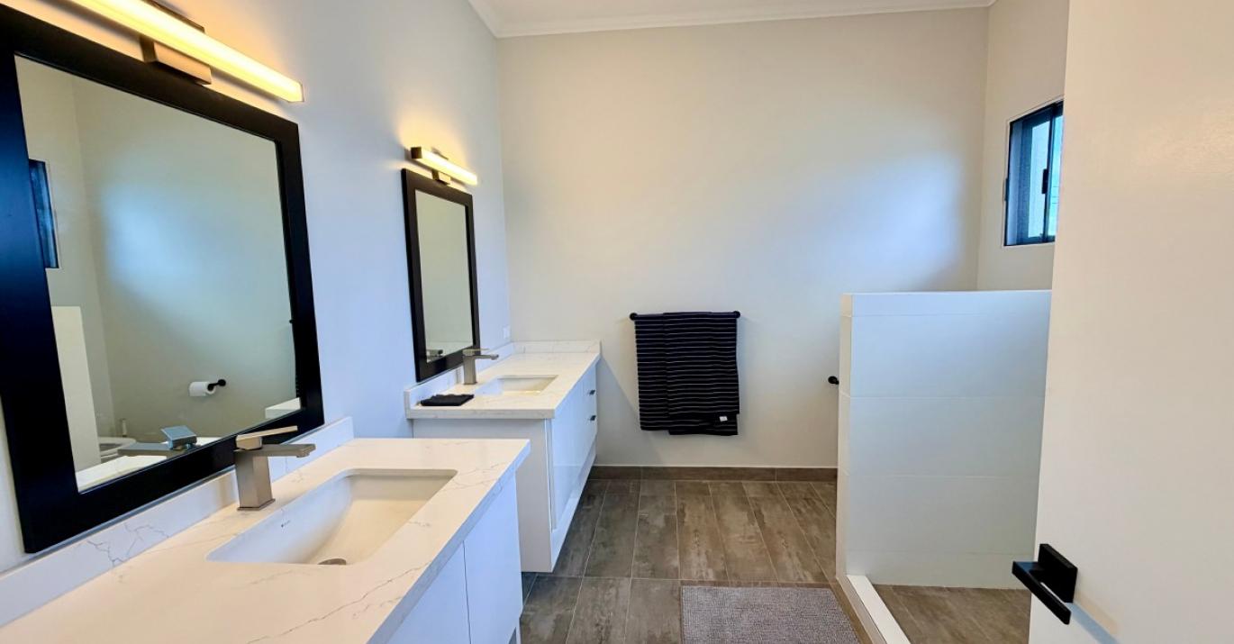 One Shermans primary bathroom