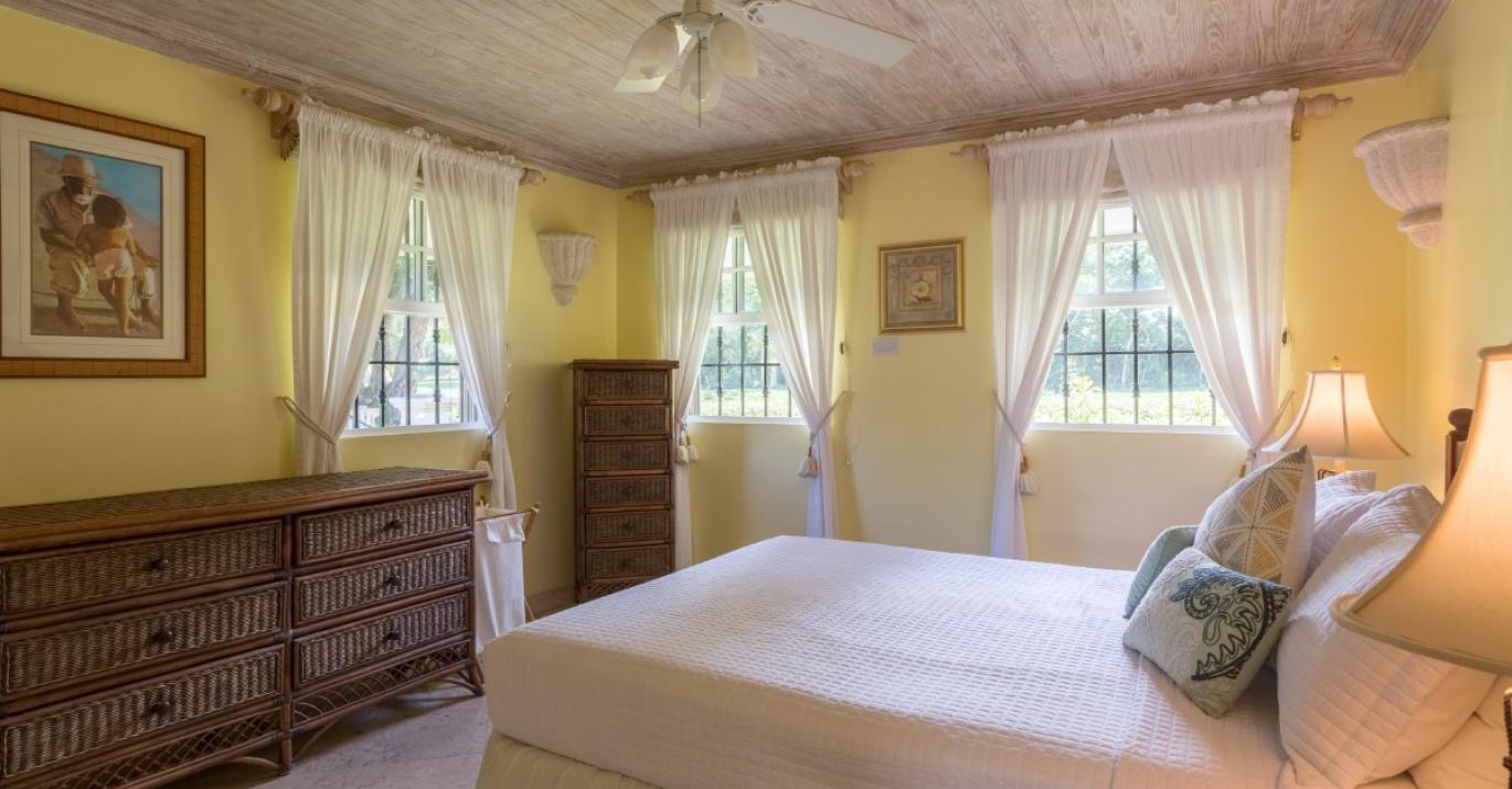 Ariena Cottage