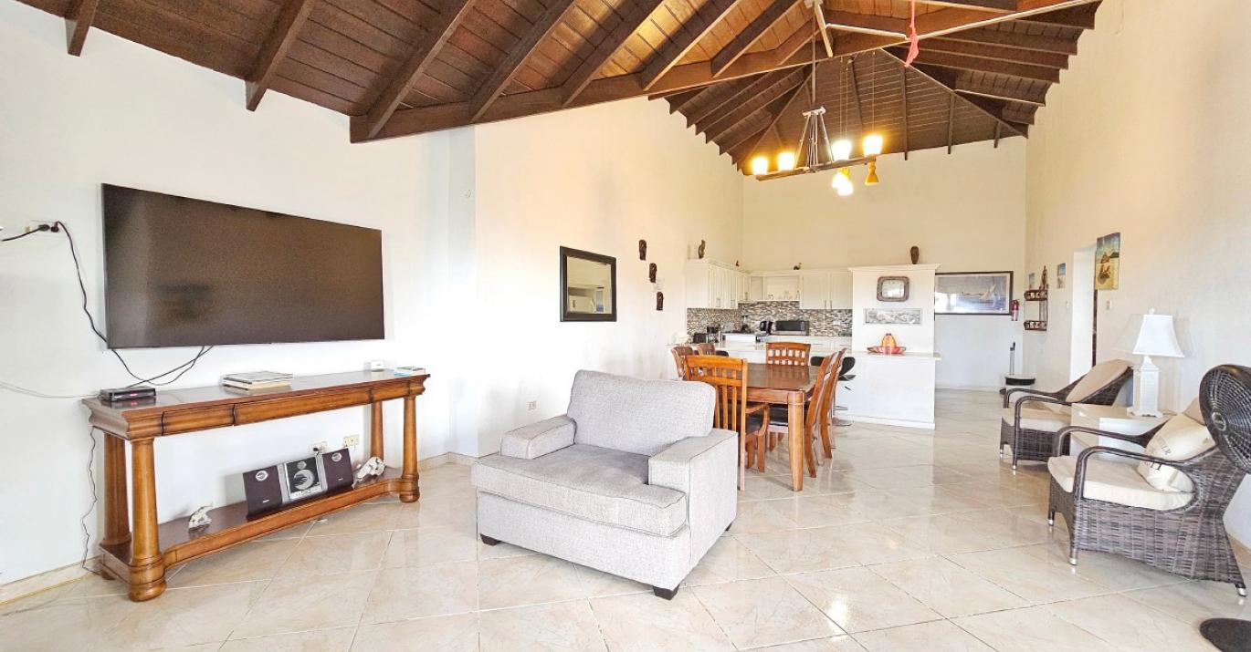 36 Fairholme Gardens