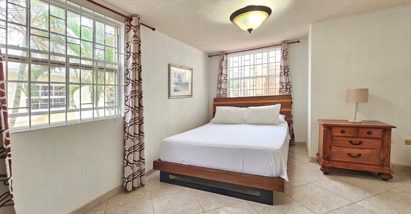 36 Fairholme Gardens