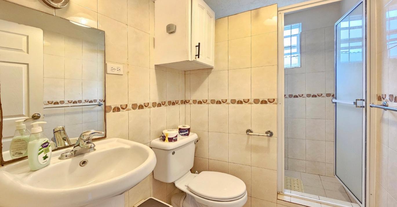 36 Fairholme Gardens