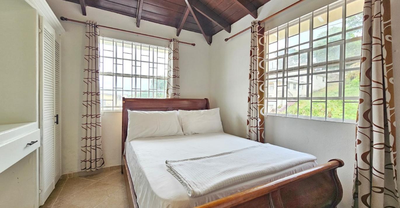 36 Fairholme Gardens