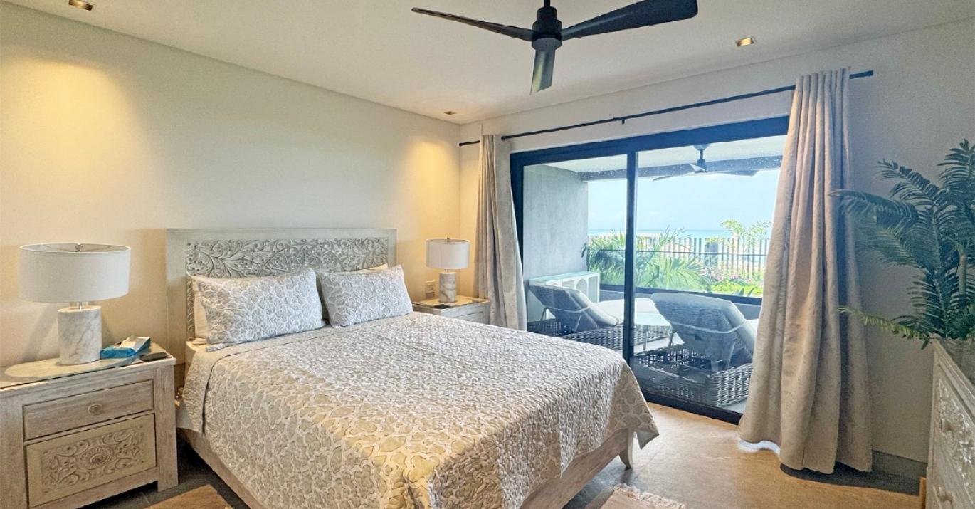 Allure 104 master bedroom