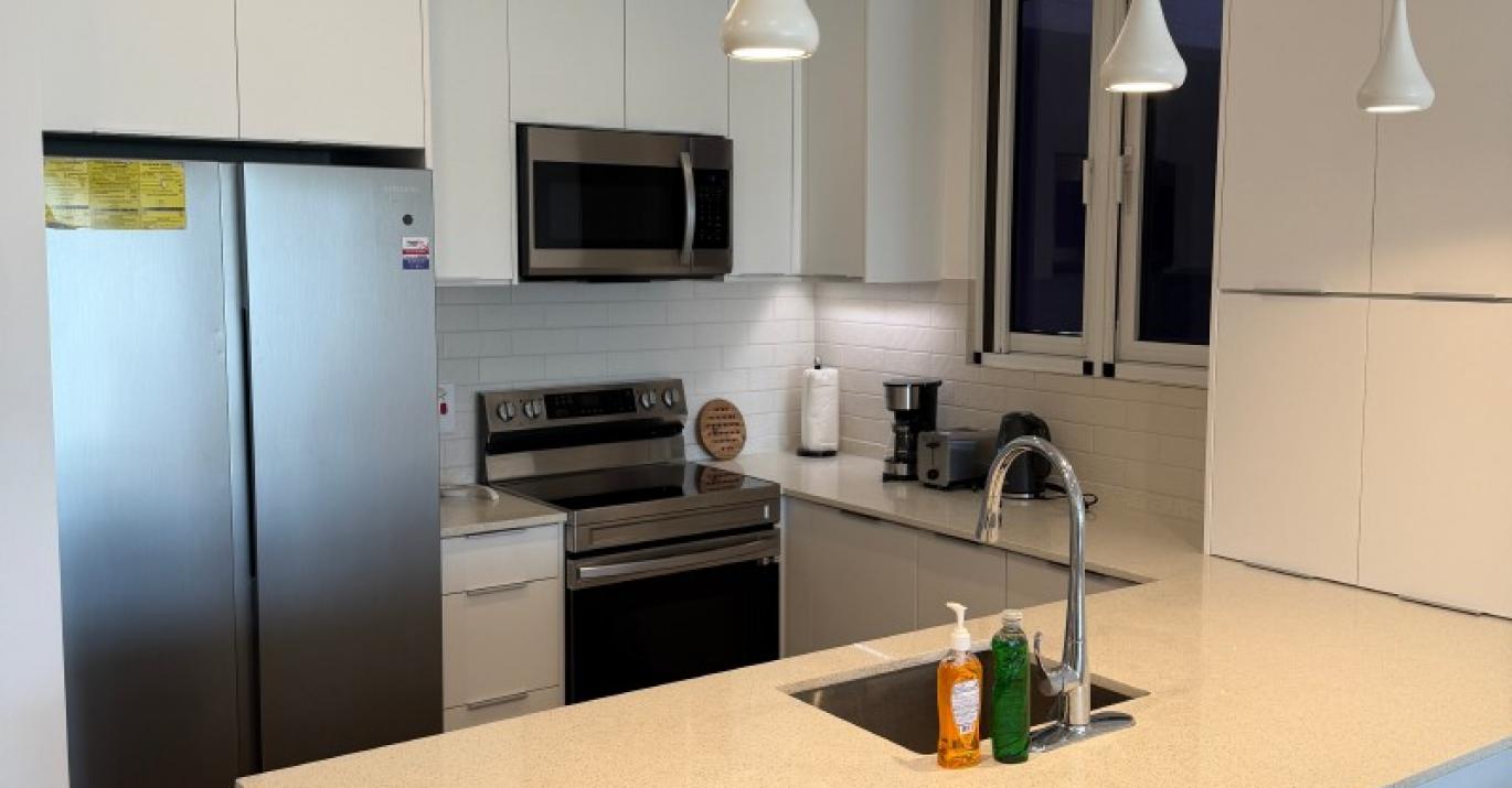 b205 kitchen