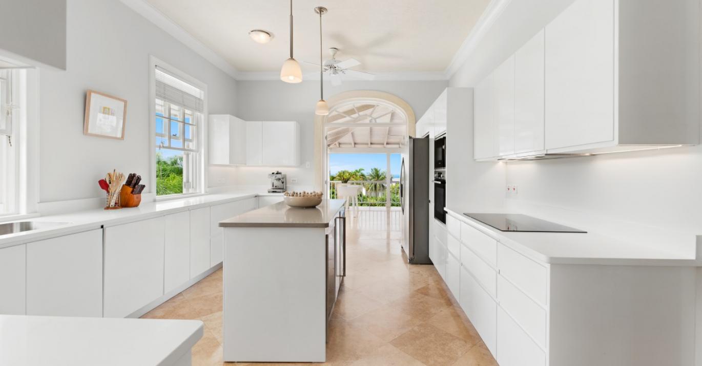 Bananaquit kitchen