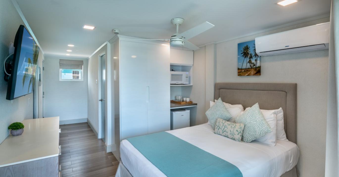 Blue Haven economy studio 1