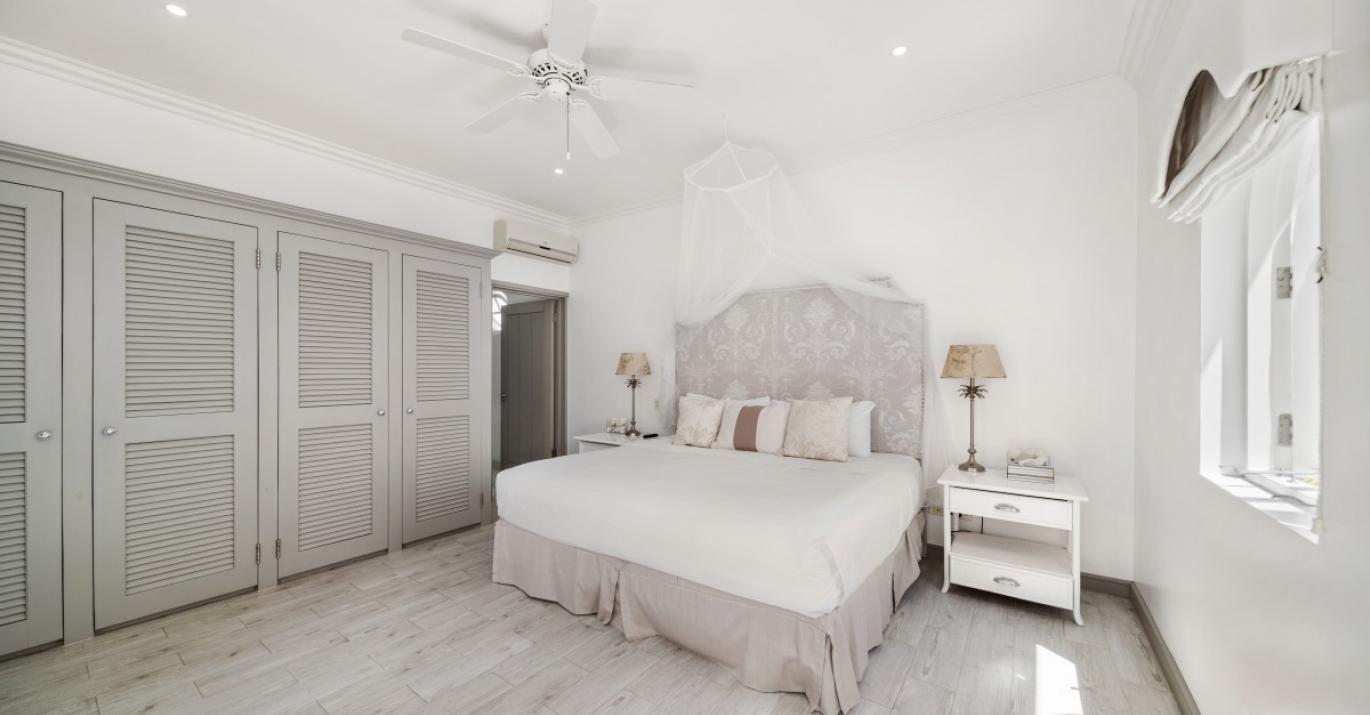 Cassia 5 cottage bedroom