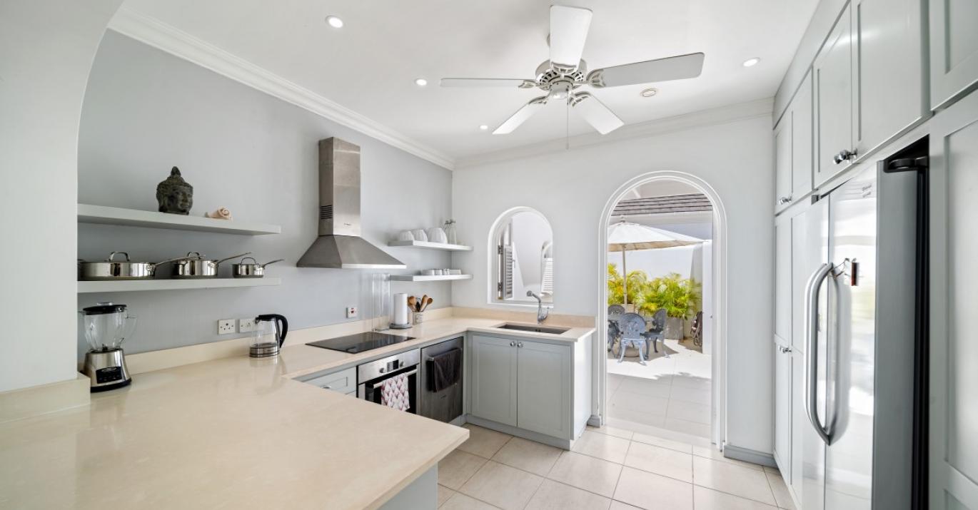 Cassia 5 kitchen 2