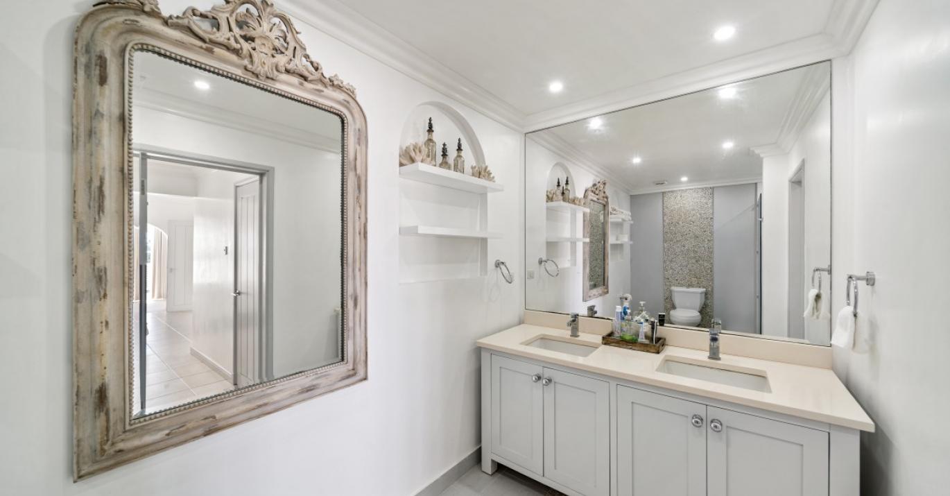 Cassia 5 master bathroom