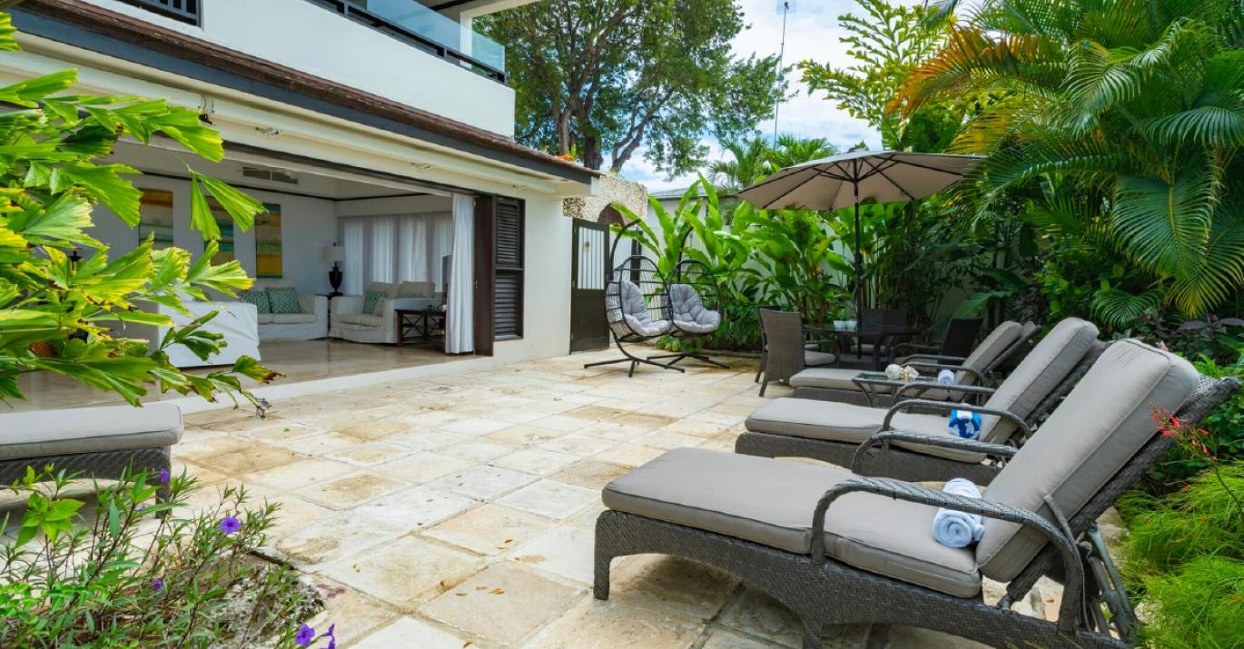 coral cove 1 loungers