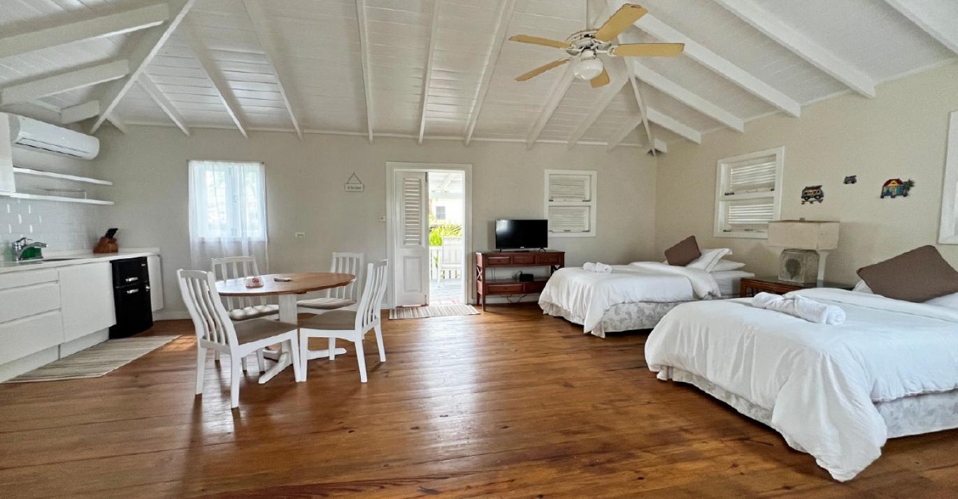 Dawlish open plan cottage